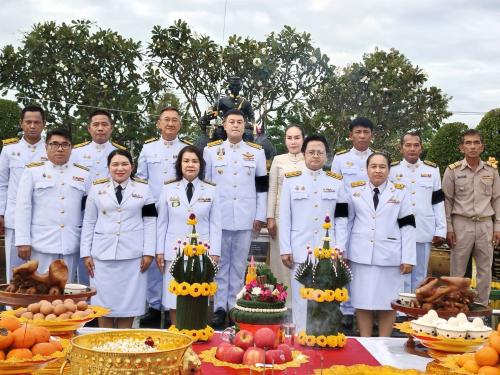 🌟พช.บางกระทุ่ม ร่วมพิธีบวงสรวงสมเด็จพระนเรศวรมหาราช และพระบรมรูปพระบาทสมเด็จพระจุลจอมเกล้าเจ้าอยู่หัว (ร.5) เนื่องในงานวันของดีเมืองกล้วยตาก ประจำปีงบประมาณ พ.ศ. 2570